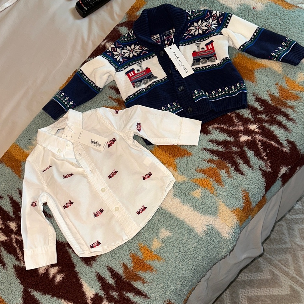 Janie & Jack NEW baby boys button up 6-12 months White Train Sweater & Shirt Set